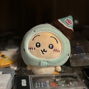日本正版马卡龙冰淇淋小八乌萨奇娃娃挂件吉伊帽子玩偶自嘲熊礼物