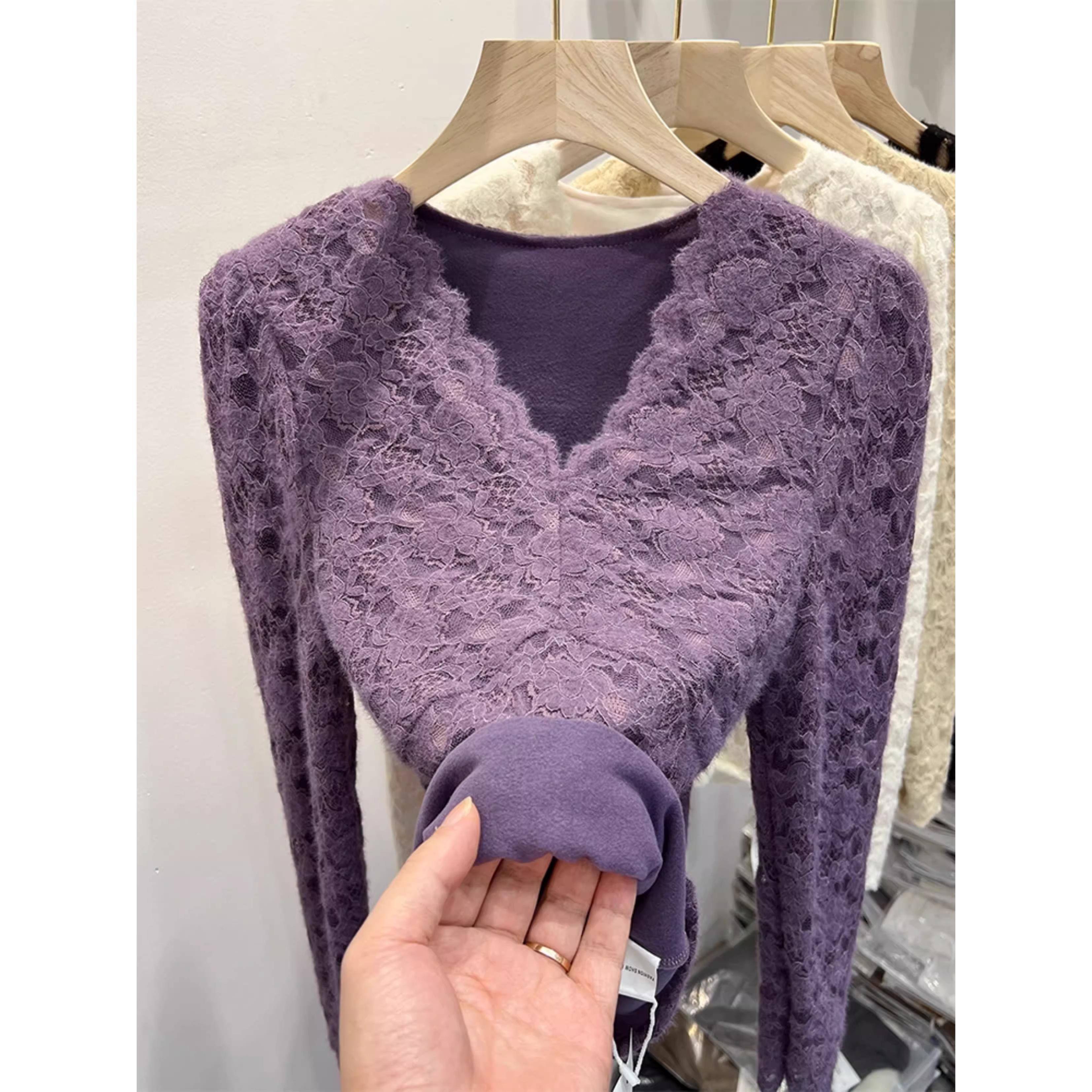 加绒加厚V领蕾丝打底衫2025新款内搭保暖大码装上衣1127k