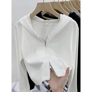 通用针织开衫 2026新风格 0320w 和季 双拉炼连帽短外衣女春季