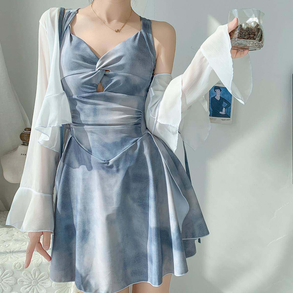 泳衣女款2026年新款爆款泡温泉绝美大裙摆温泉裙式连身泳装0120r,运动/瑜伽/健身/球迷用品,连体泳衣,淘宝优惠券,粉丝福利购,淘宝优惠卷