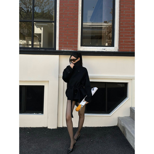 FYFTHX经典百搭大翻领毛呢外套