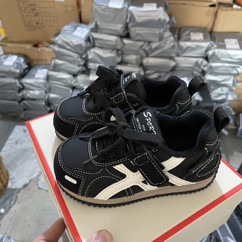 冬款加绒阿甘运动鞋机能鞋防滑