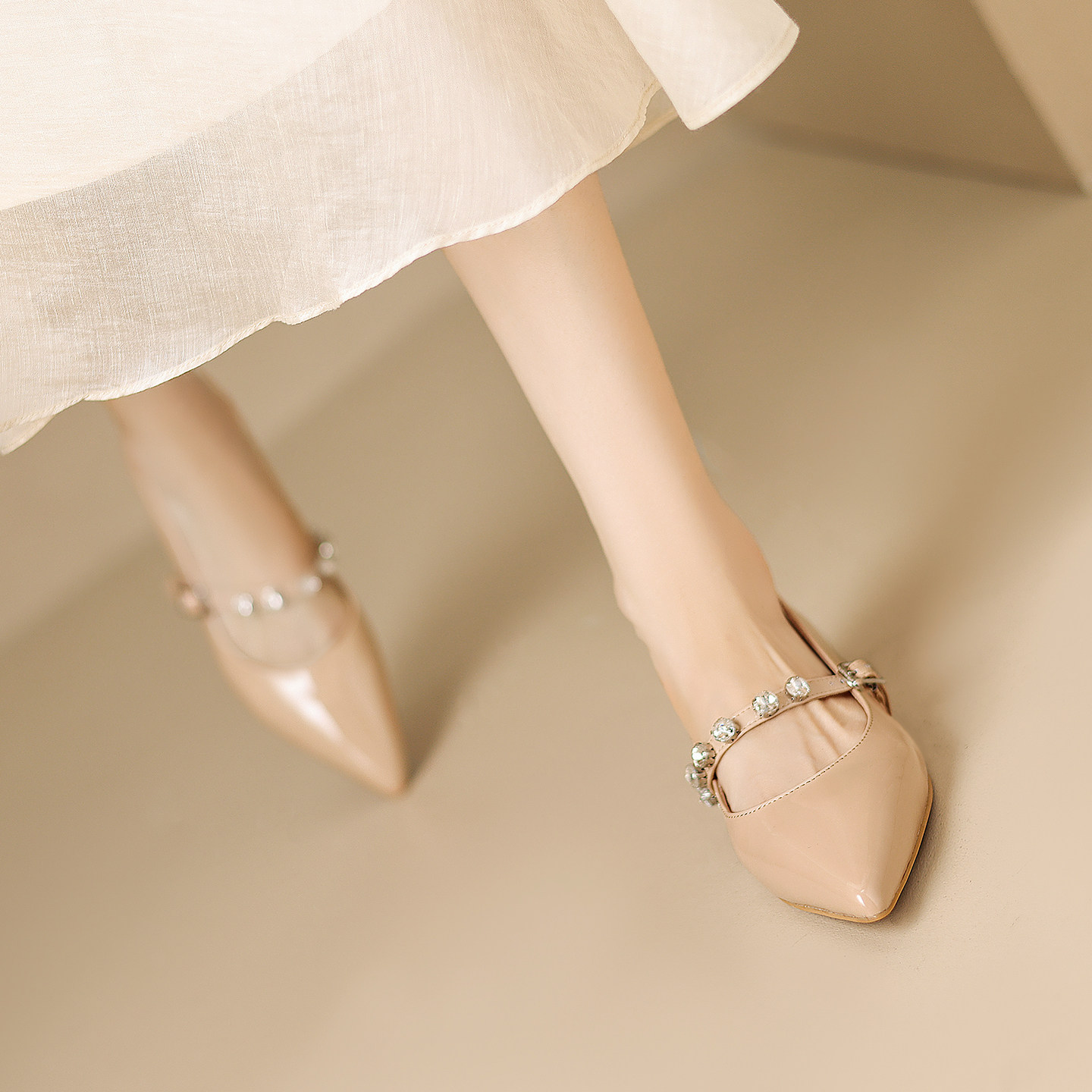 2026巨好看的鞋子小香风尖头玛丽珍鞋女浅口珍珠平底单鞋气质软底