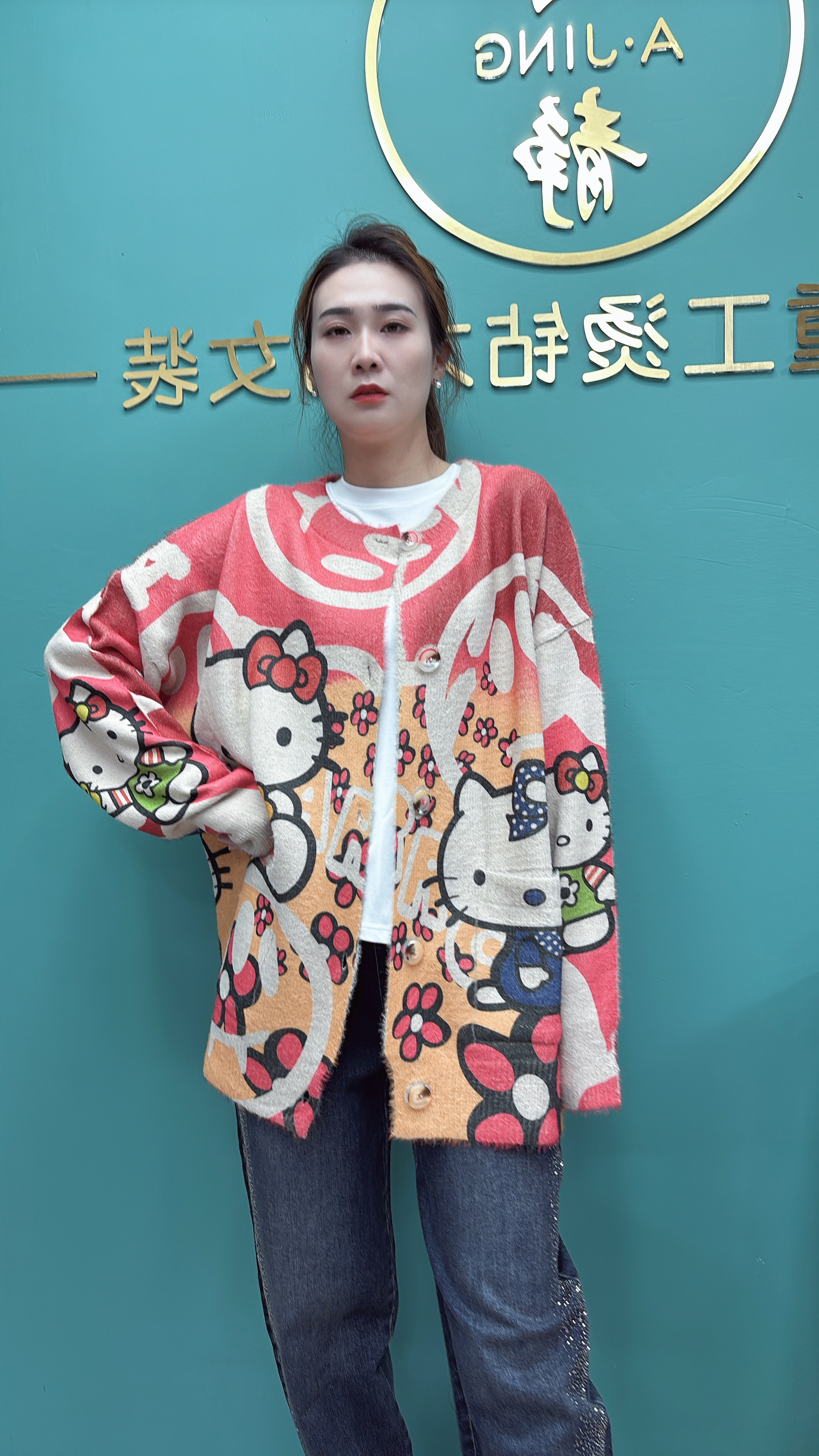 阿静家时尚重工烫钻大码女装KT大图满钻水貂绒开衫外套减龄百搭款