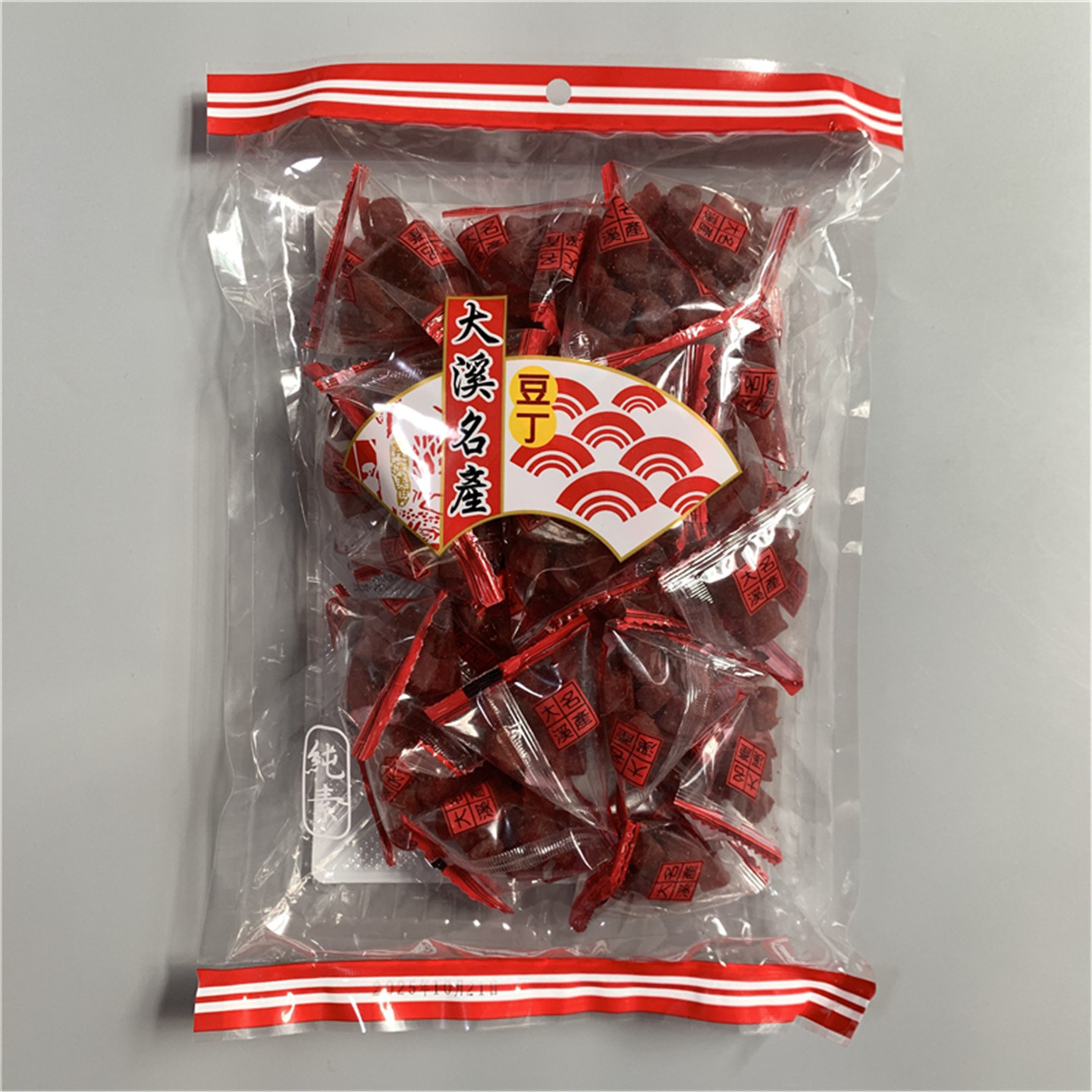 大溪名产豆干台湾原装原味蒜味麻辣豆丁豆腐干休闲零食小吃食品