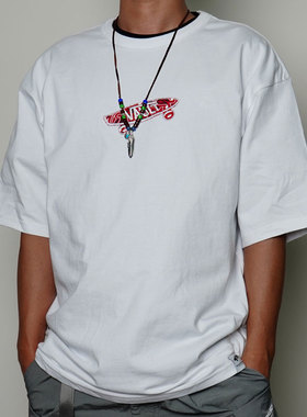 Bedwin x Vans白色刺绣腰果花宽松圆领潮流短袖 T 恤VN0A4VLOWHT