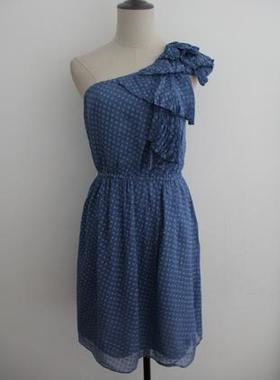 reb**ca t*ylor柔美性感 单肩线条感层次点缀真丝连衣裙 清仓蓝色