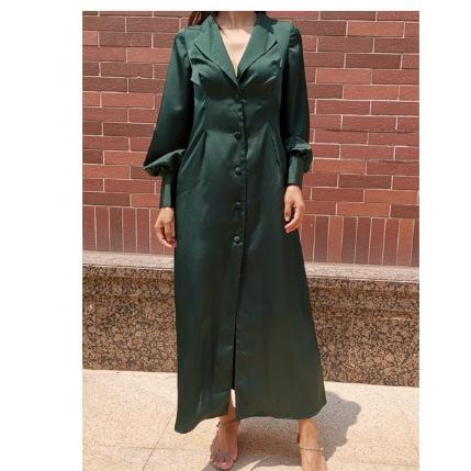 设 计 师 新 品   束 口 喇叭袖  衬衫式 经 DIAN复 古连衣裙