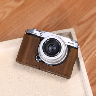 富士XM5保护套相机包底座配件真皮套壳头层牛皮