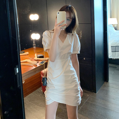 2025夏季新款气质性感不规则短裙修身显瘦小个子减龄白色连衣裙子