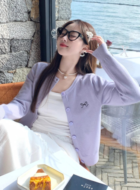 紫色多巴胺蝴蝶结毛衣女春秋圆领修身短款小个子针织开衫外套上衣