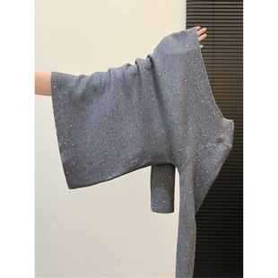 秋冬韩系高级感重工烫钻长袖打底针织衫上衣一字肩内搭灰色毛衣女