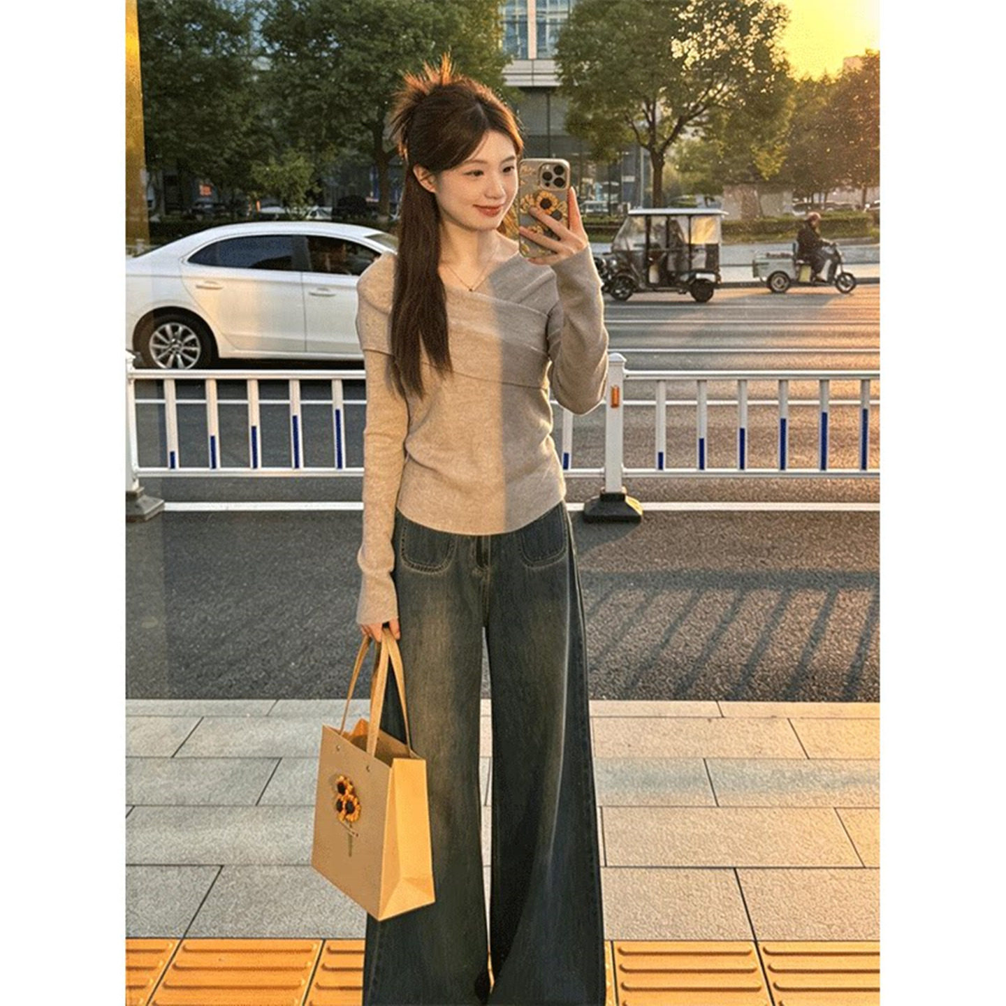 韩系高级感交叉v领长袖针织上衣女早春季2026新款内搭毛衣打底衫