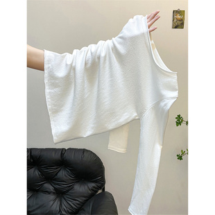 秋冬圆领百搭修身长袖打底针织衫上衣高级感超好看内搭外穿毛衣女