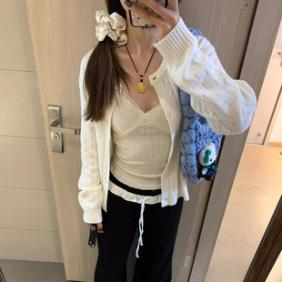 镂空提花圆领白色针织开衫女春秋冬2025新款宽松气质外搭上衣外套
