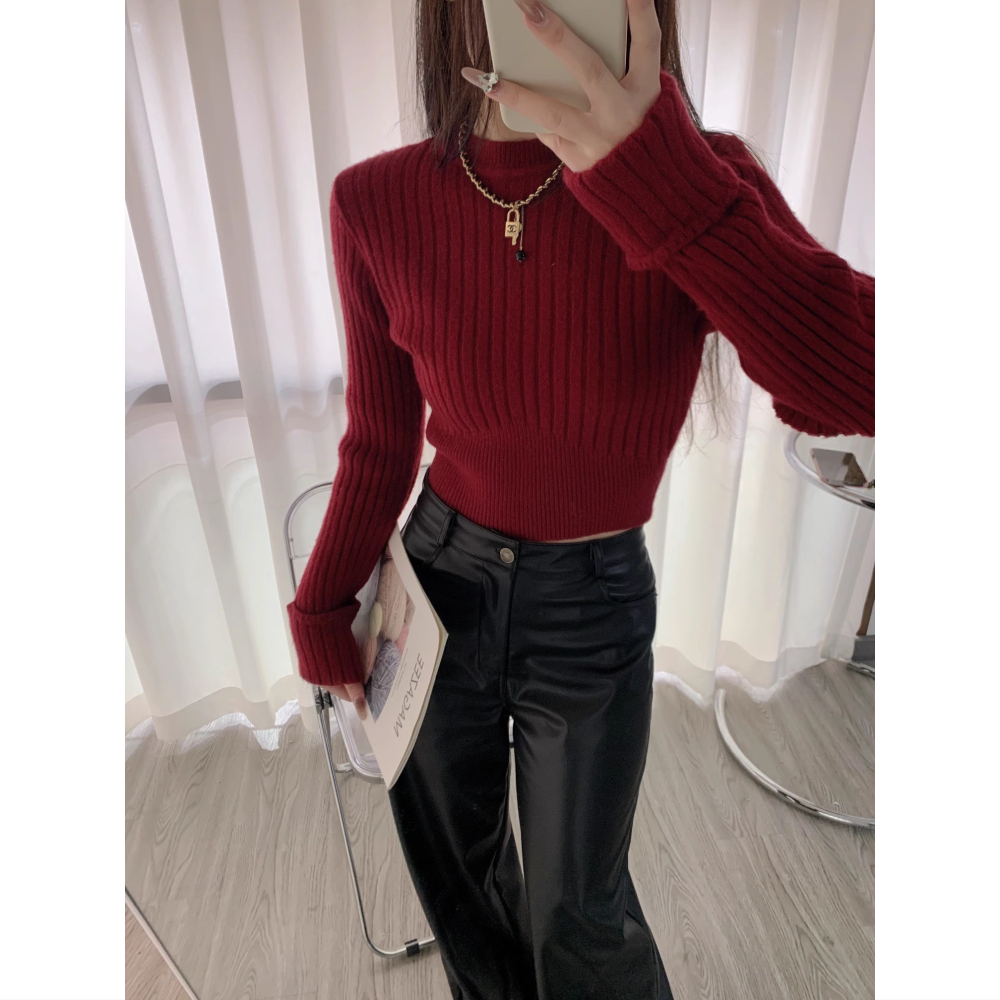 新年圣诞节红色毛衣女秋冬修身设计感别致内搭长袖打底针织衫上衣