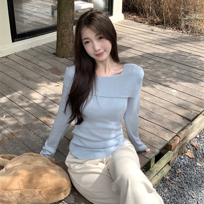 春秋薄款高级感一字肩长袖打底针织衫上衣早秋chic斜肩毛衣女内搭