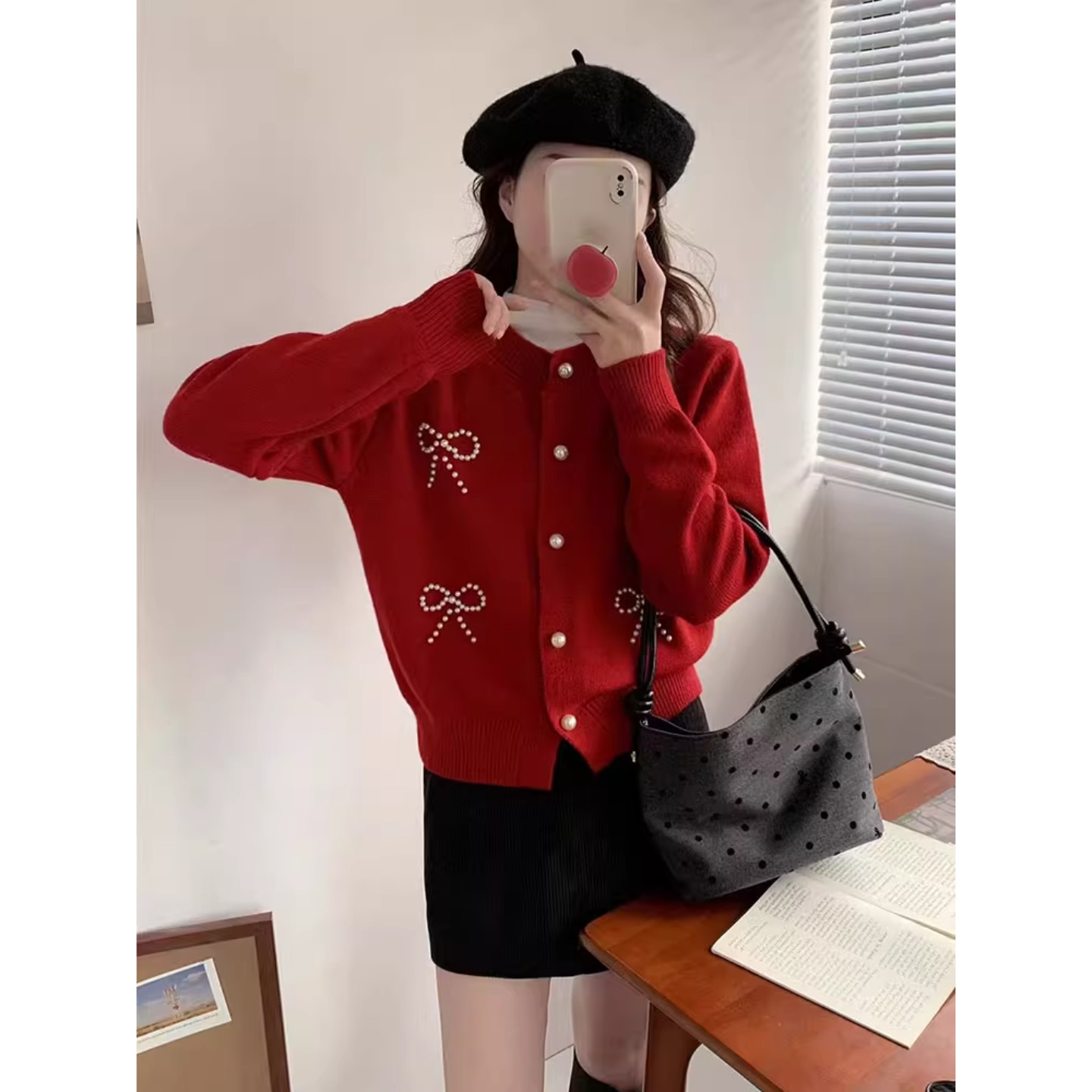 秋冬季新款设计感重工钉珠长袖针织开衫外套上衣红色外搭毛衣女士