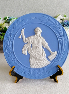 英国wedgwood2012年度生日盘
