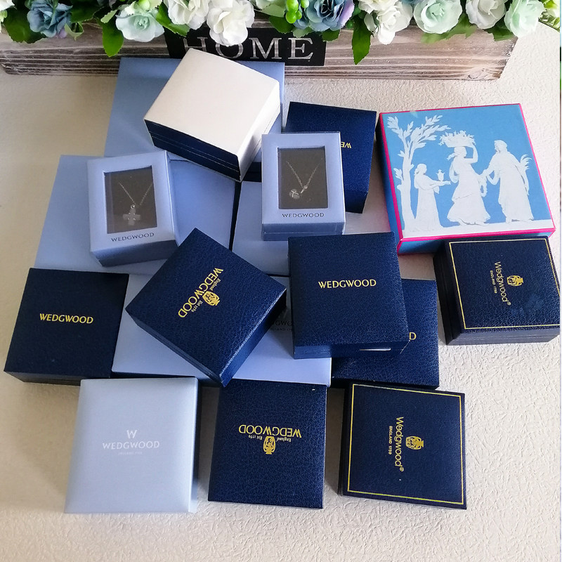 英国wedgwood陶瓷项链吊坠