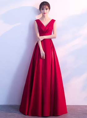 出租红色新娘敬酒服2026新性感V领宴会晚礼服订婚修身显瘦主持人