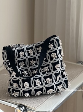 【YUU布包】复古文艺国风蝴蝶立体刺绣黑色帆布包女士肩腋下包