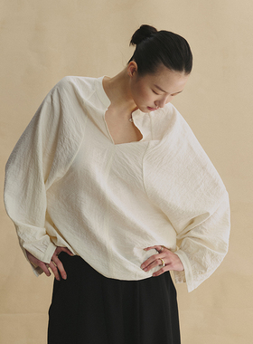 SLO “侘寂留白”干丝衬衫挖肩蝙蝠袖经典H廓型小圆V领长袖衬衫女