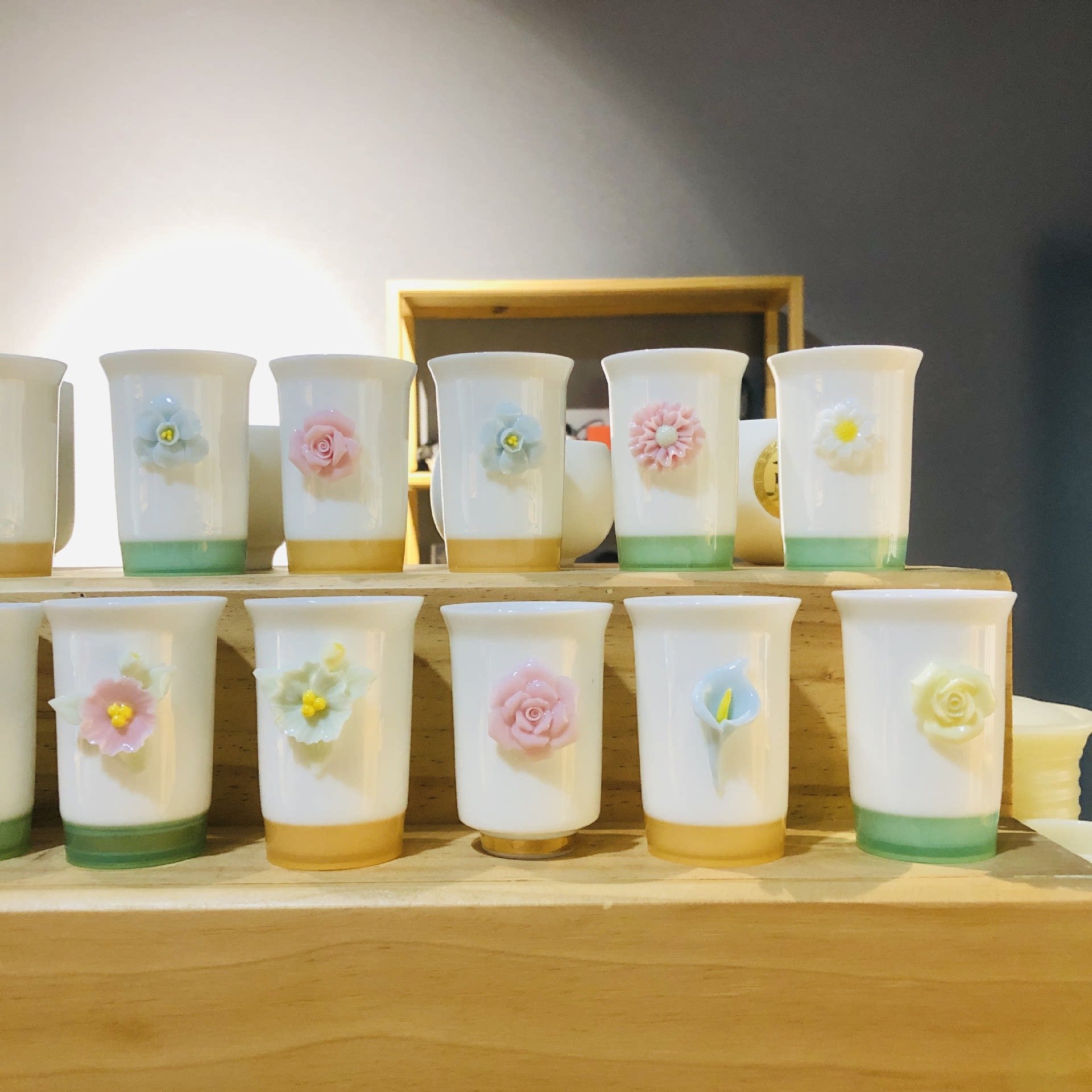 手捏花茶杯羊脂玉白瓷大号小清新主人杯品茗杯创意花型杯礼盒礼品