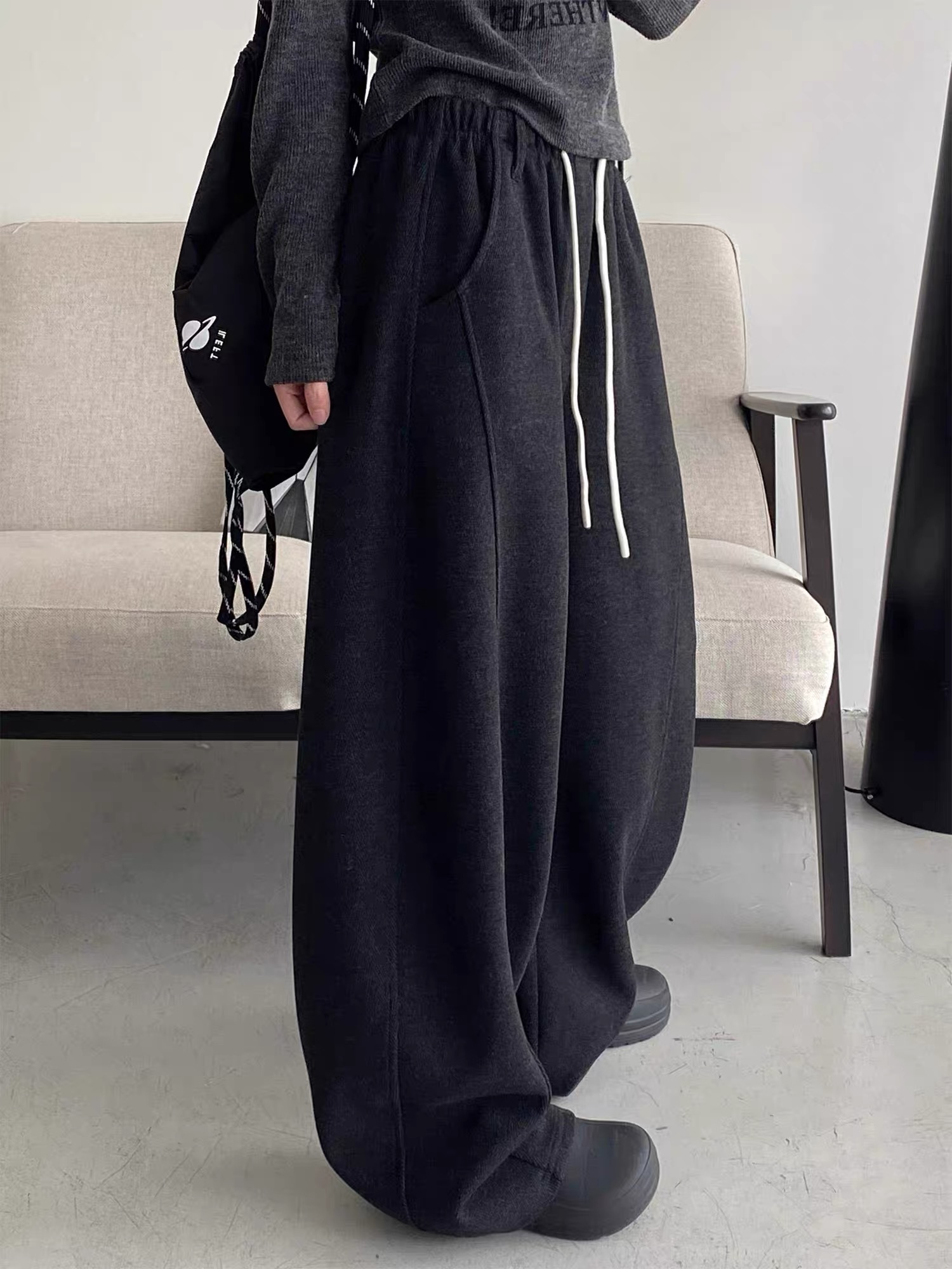 78369蒂娜2025冬新款拖地阔腿裤子通勤加绒新款百搭显瘦休闲卫裤