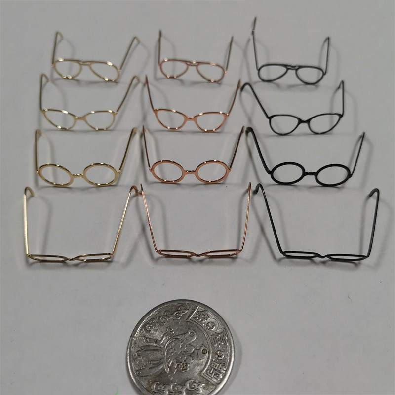 配件潮流墨镜女式金属现货模型