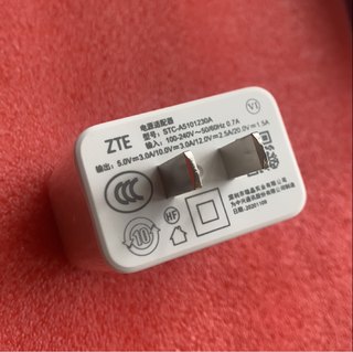 Zte中兴30W原装充电头天机11 天机20 A2121 A2021云电脑充电器