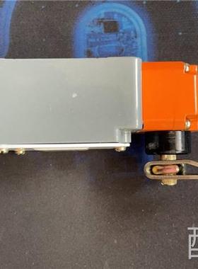 北京 南X通X52K 5032 X53K立式铣床行程开关BYDX7-131LA配件