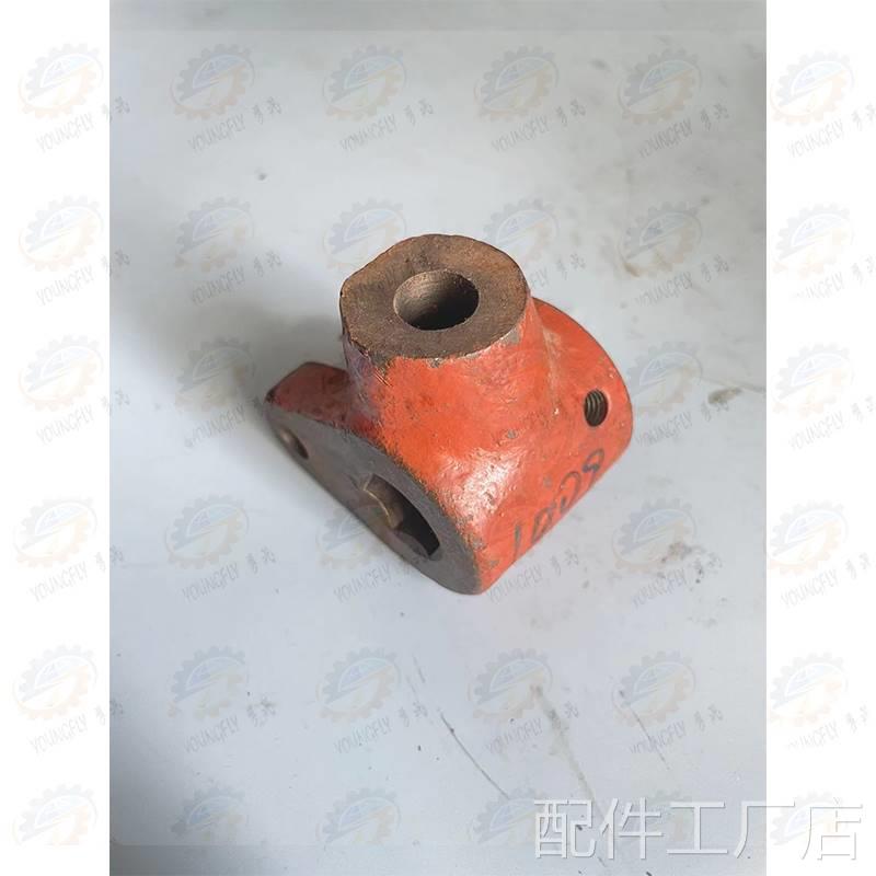 云南CY614车0 CY6150床左侧走刀光杆操纵手柄座配件