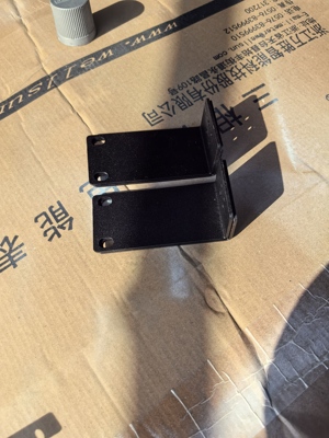 锐捷RG-ES218GC-P交换机耳朵-黑色-2mm硬盘录像机挂耳支架