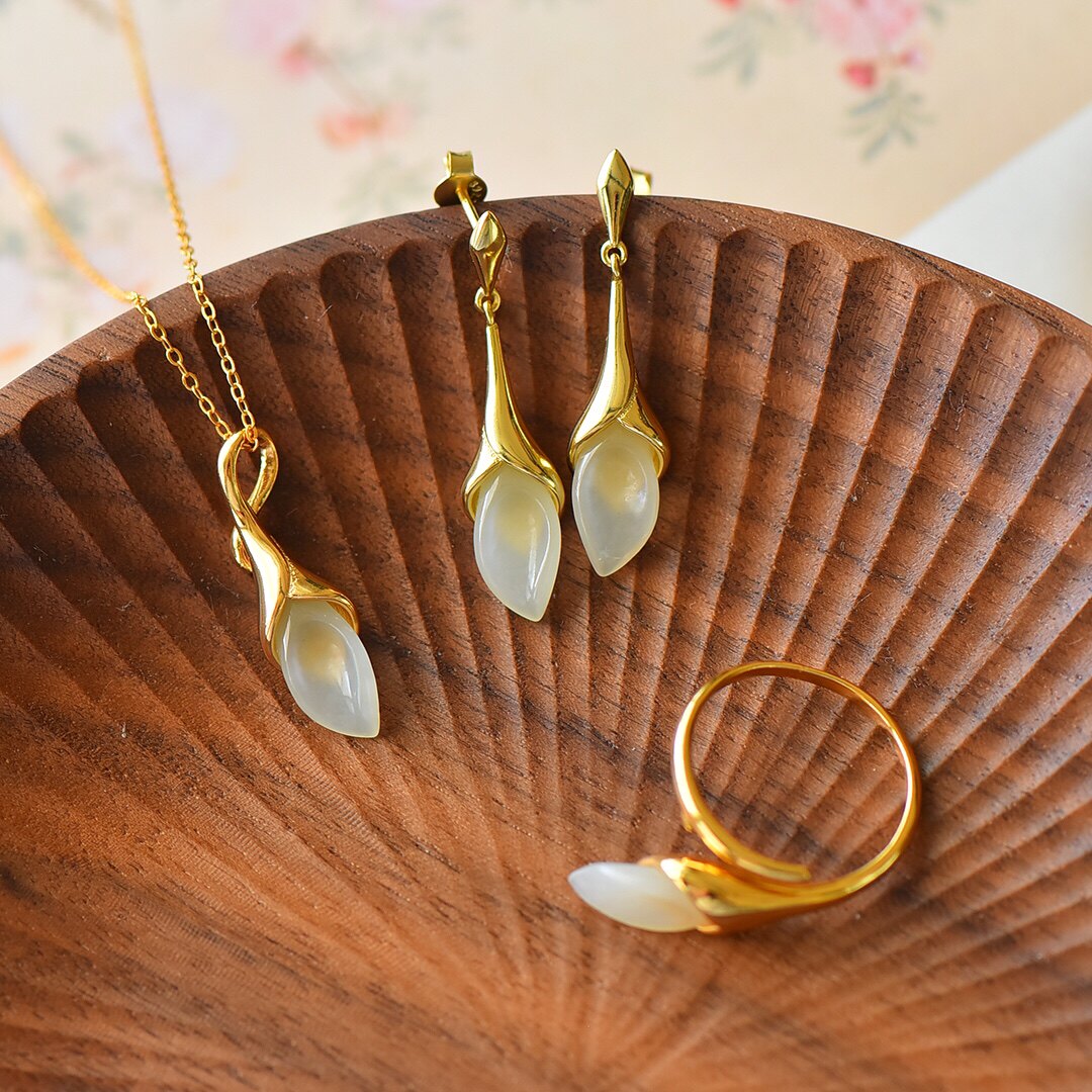 S925银镀18K金镶和田白玉玫瑰花汉服配饰复古套装女吊坠耳坠手链