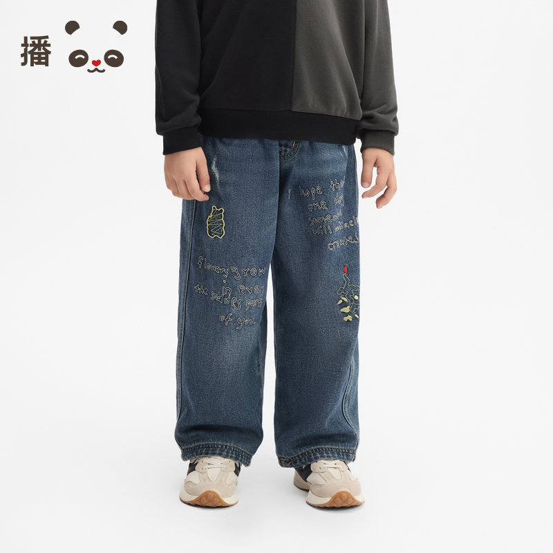 刺绣破洞宽松直筒舒适休闲牛仔裤