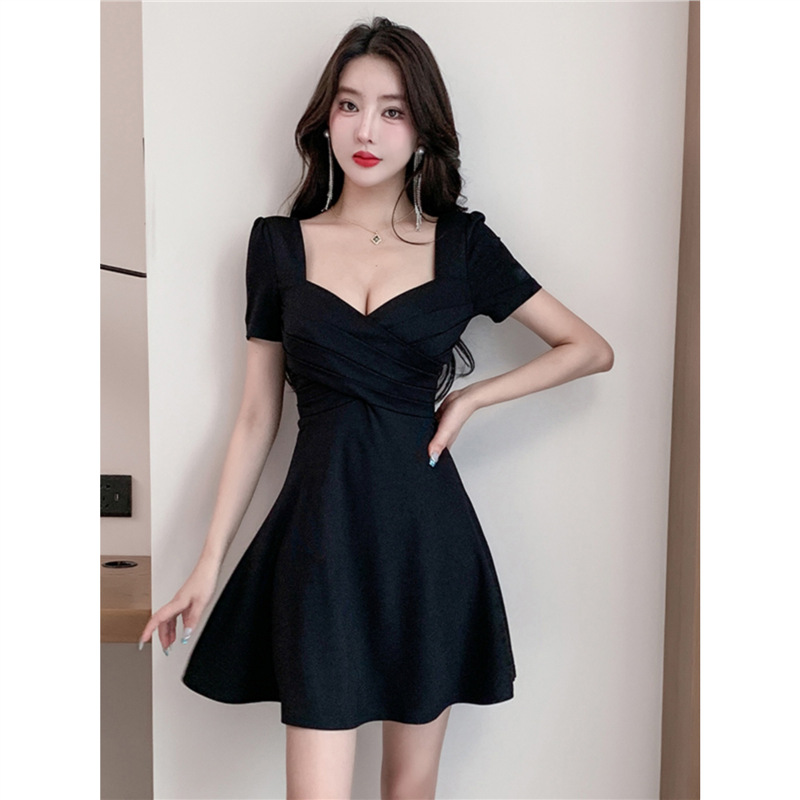 连衣裙气质衣服性感女装短裙字肚子显瘦低胸上班a夜店遮低胸