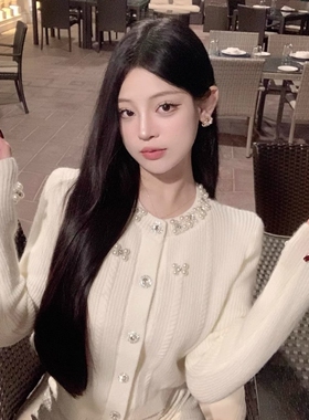 气质小香风重工钉珠毛衣开衫女秋短款修身纯欲风针织衫