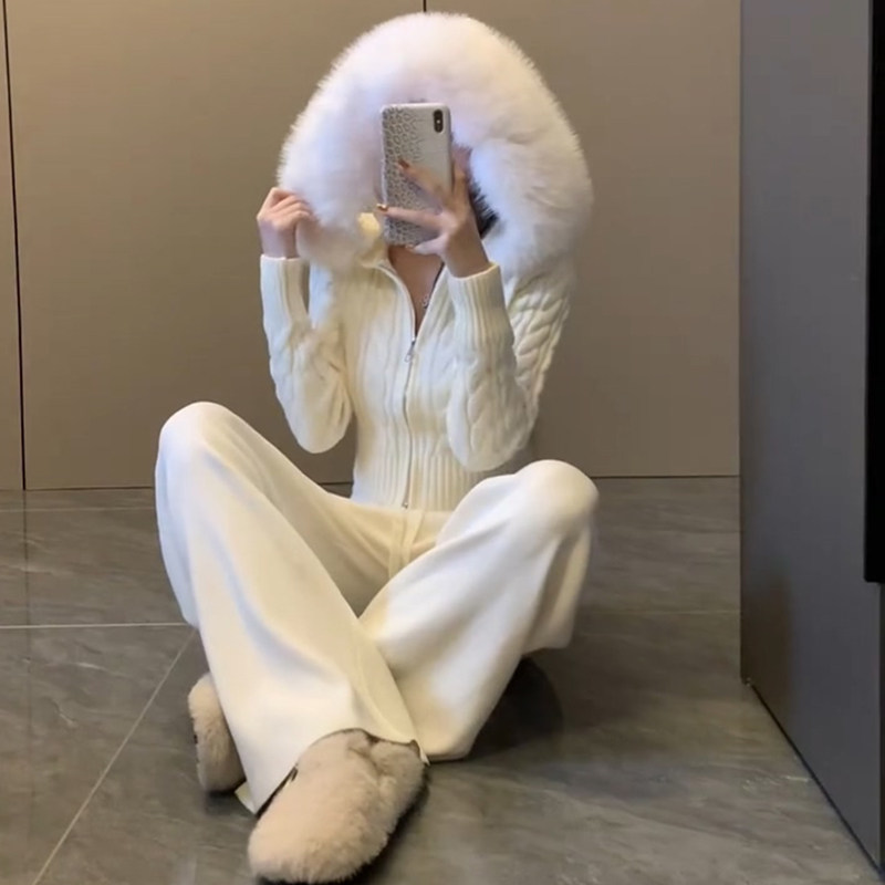 韩系温柔风毛毛领连帽开衫拉链毛衣女秋季新款修身短款麻花针织衫