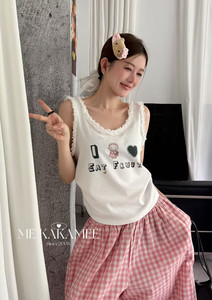 ME KAKAMEE夏新品拼接蕾丝边设计喷画KT猫休闲背心上衣女9556