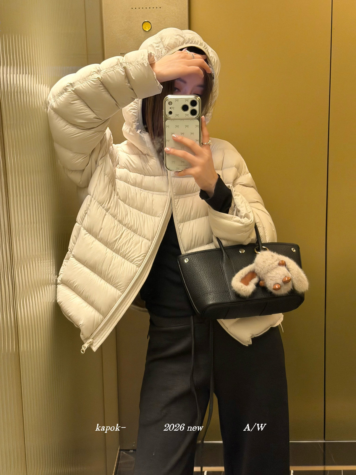 Kapok冬季新款韩系显瘦轻薄连帽百搭排骨保暖羽绒服外套26Y506