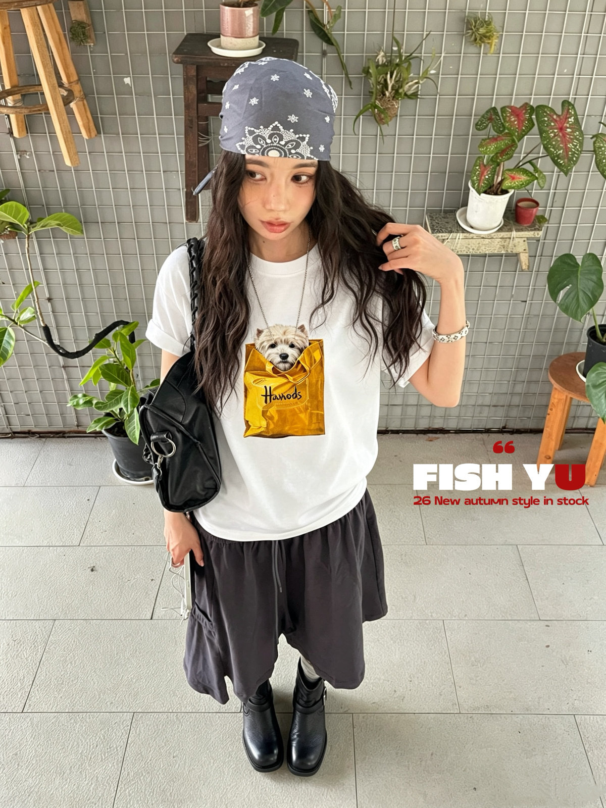 FISH YU美式复古纸袋西高地白墨印花立体字母刺绣圆领小版短袖T恤