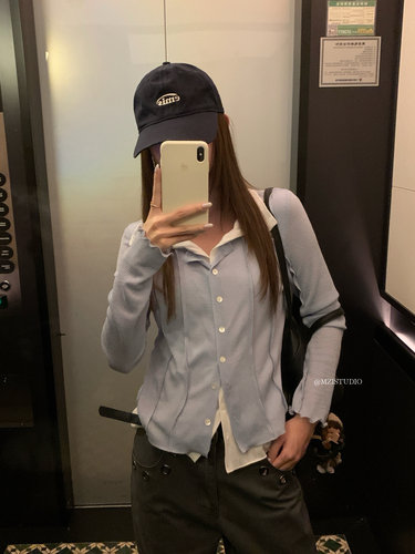 MZI STUDIO叠叠韩版秋意假两件层叠钮扣v领修身气质长袖T恤13537