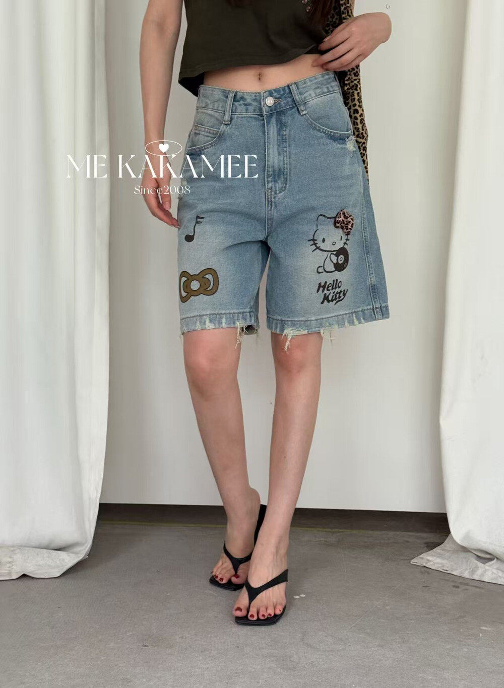 ME KAKAMEE夏新品喷画面包拼接蕾丝设计斜版牛仔裤女C0880
