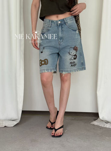ME KAKAMEE夏新品喷画面包拼接蕾丝设计斜版牛仔裤女C0880