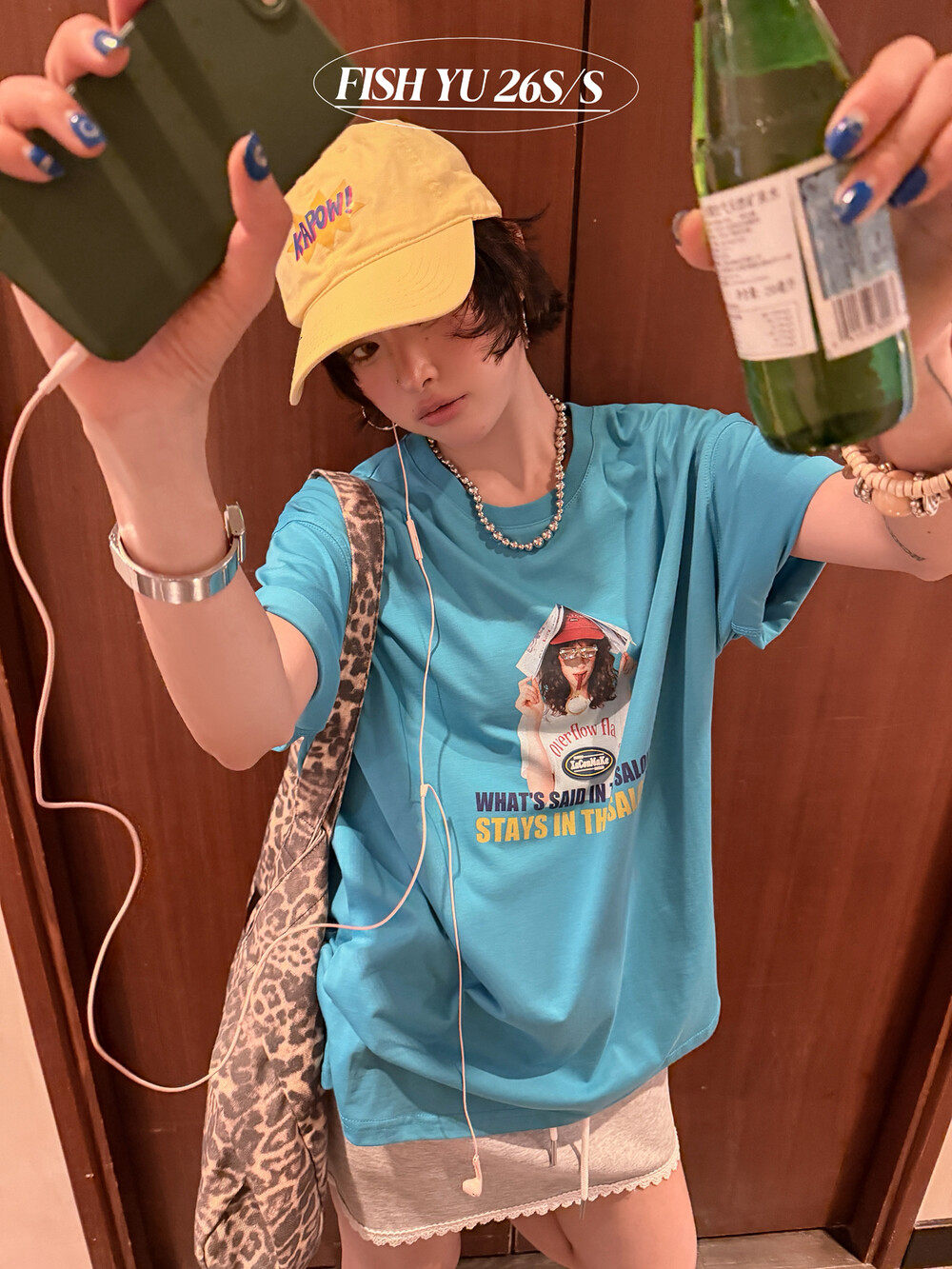 FISH YU美式复古报纸女孩白墨直喷印花立体眼镜宽松圆领短袖T恤女