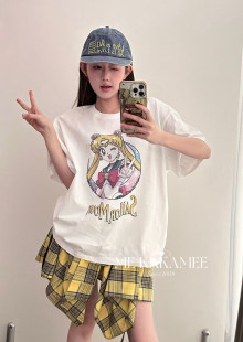 ME KAKAMEE夏新品喷画美少女设计感大版短袖T恤上衣女休闲9335