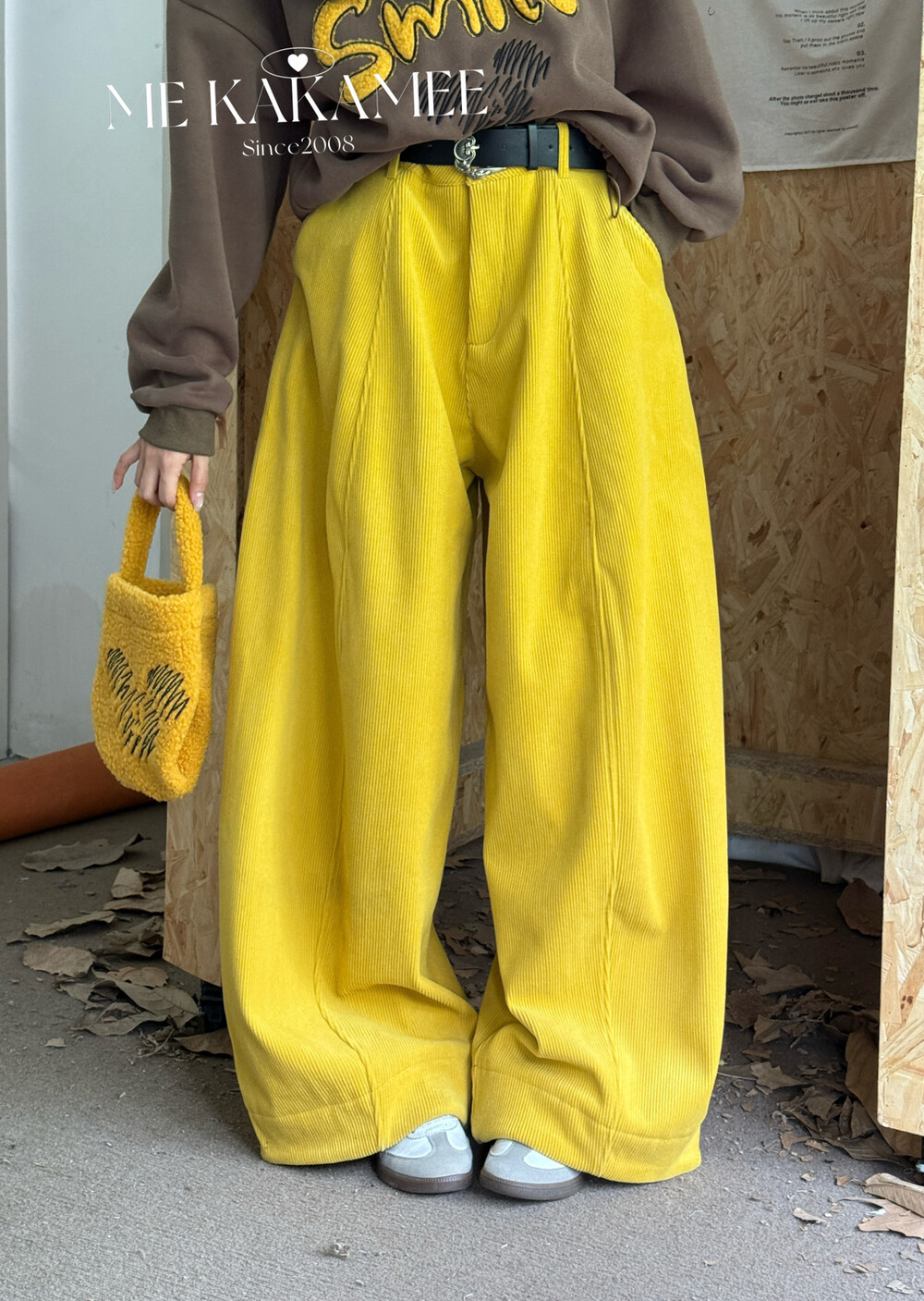 KAKAMEE冬新品立体剪裁加厚婴儿绒灯芯绒弯刀显瘦百搭休闲裤A3075