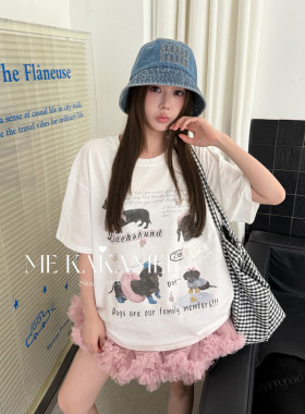 ME KAKAMEE夏新品萌宠小狗喷画宽松大版休闲上衣女短袖T恤S5086