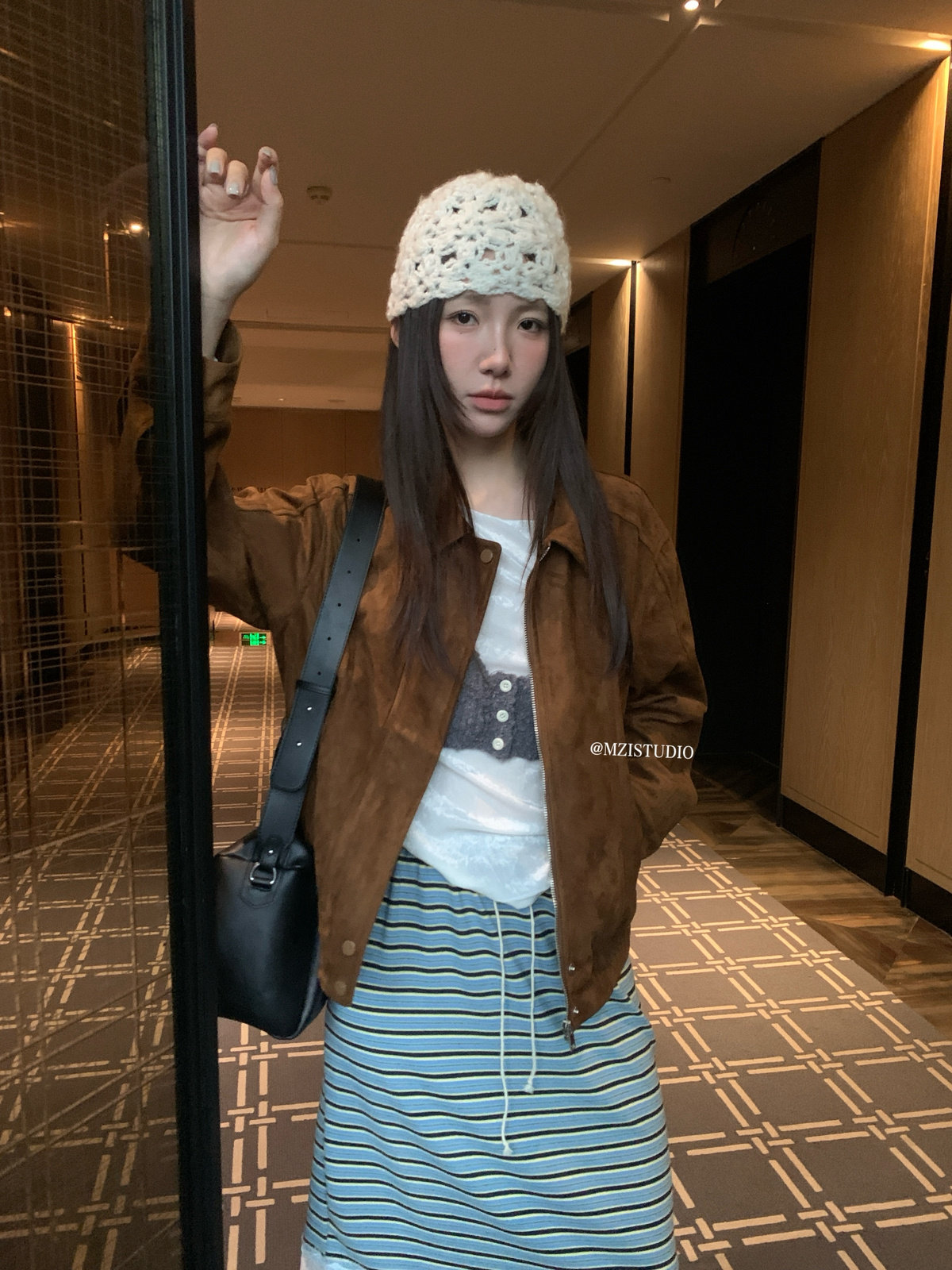 MZI STUDIO秋莲雾韩调秋款翻领暗门襟口到收腰中性百搭夹克12985